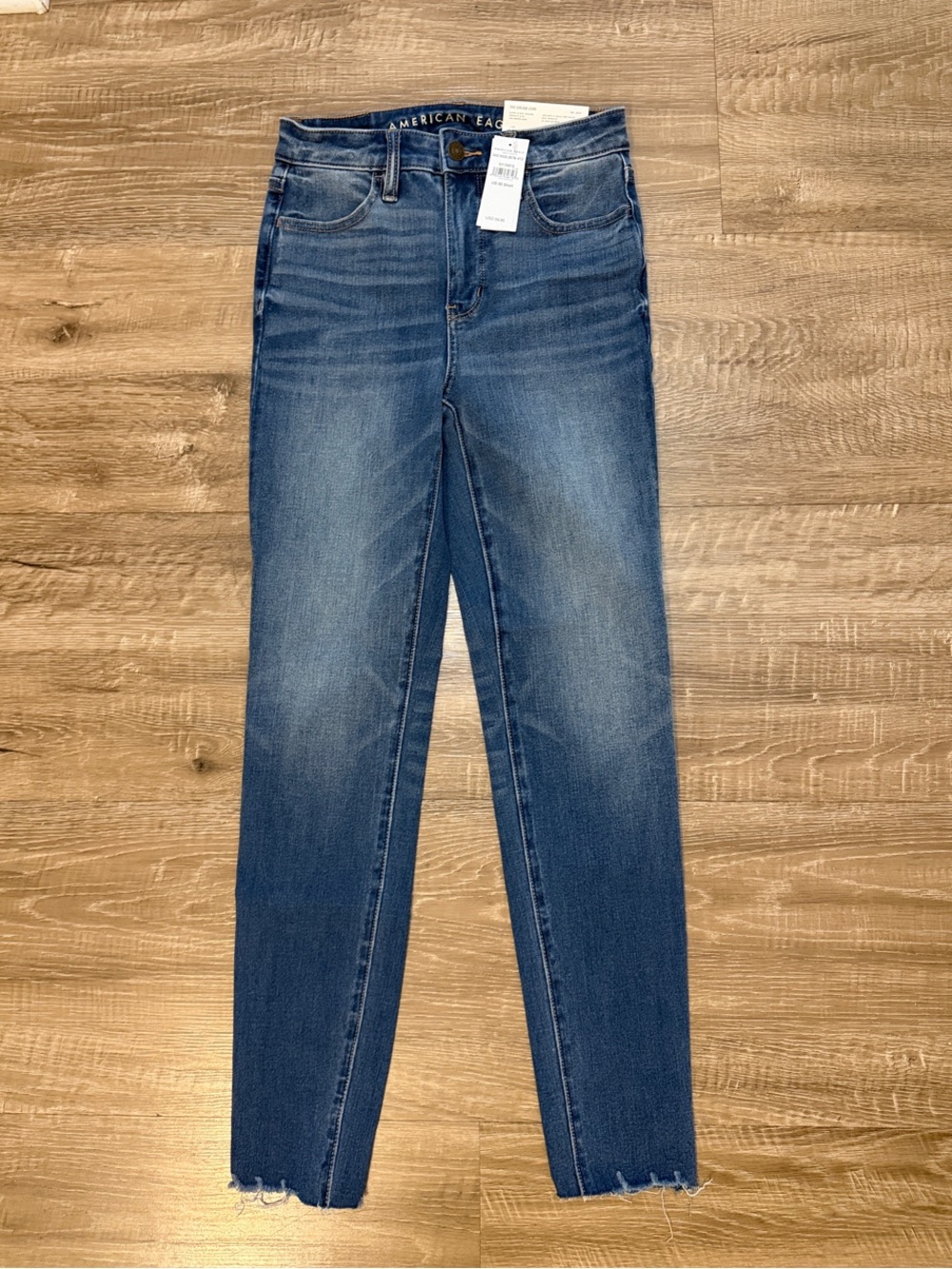 American Eagle Outfitters Super high rise Jeggings with Frayed Hem